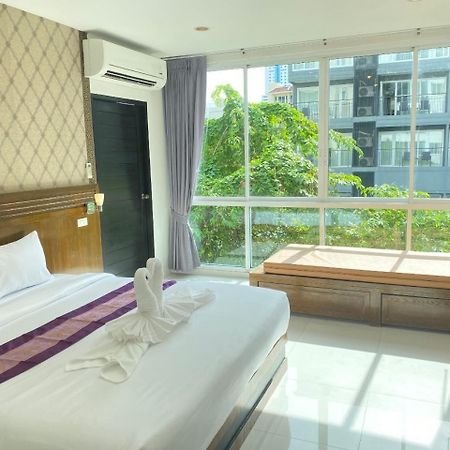 Nj Patong Hotel 外观 照片