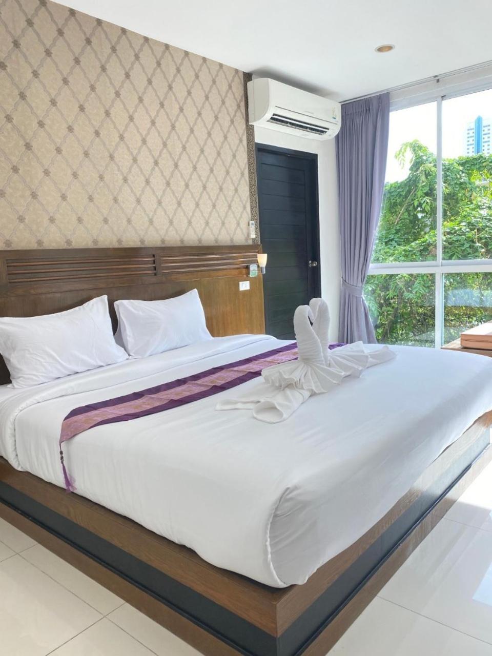 Nj Patong Hotel 外观 照片