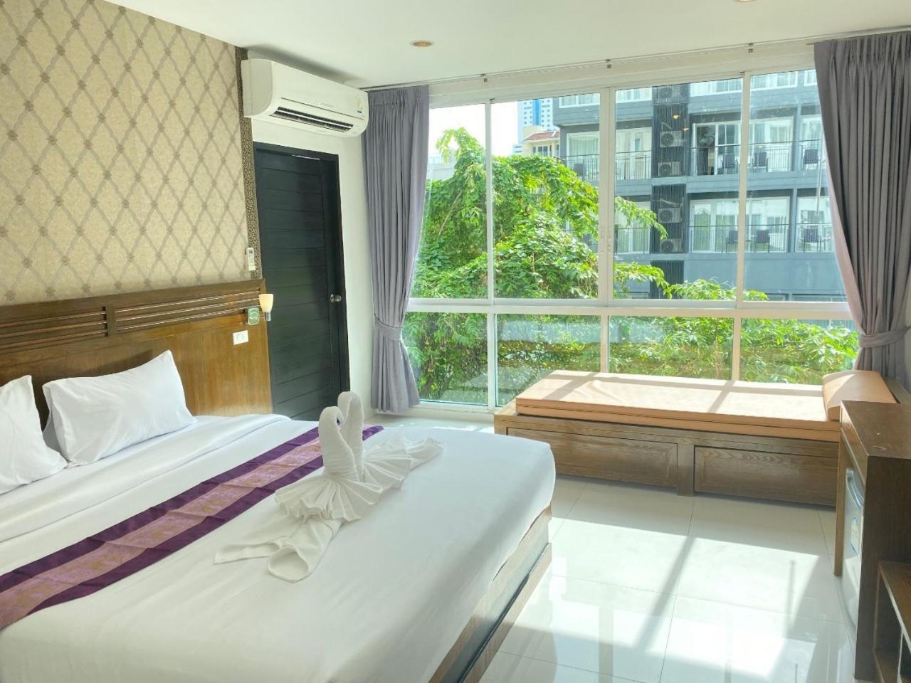 Nj Patong Hotel 外观 照片