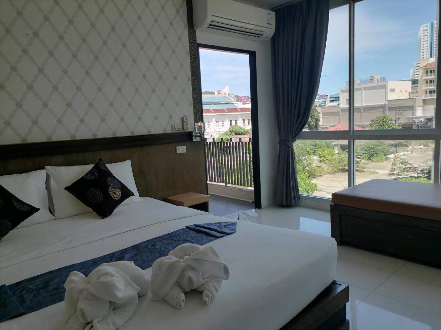 Nj Patong Hotel 外观 照片