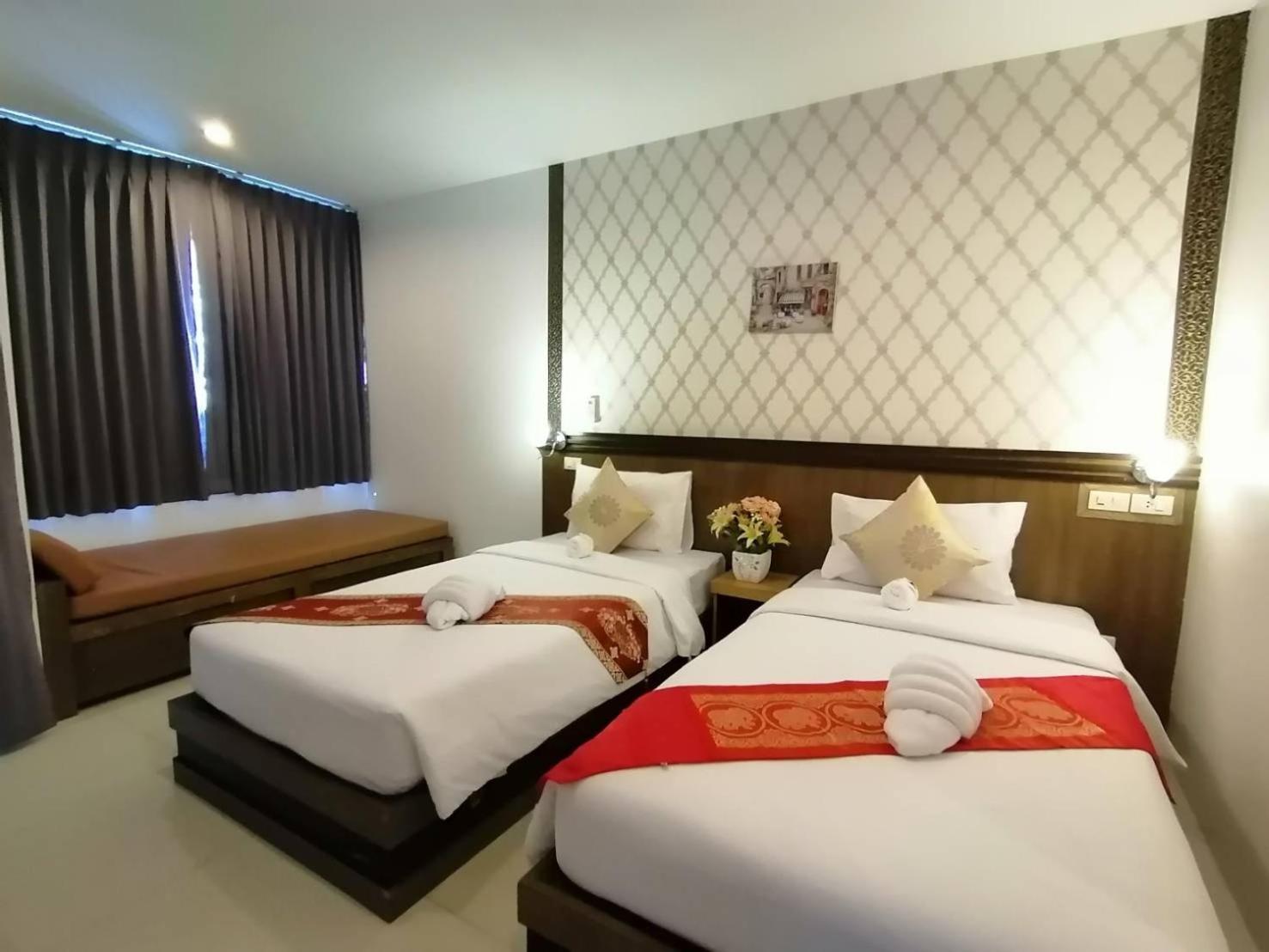 Nj Patong Hotel 外观 照片