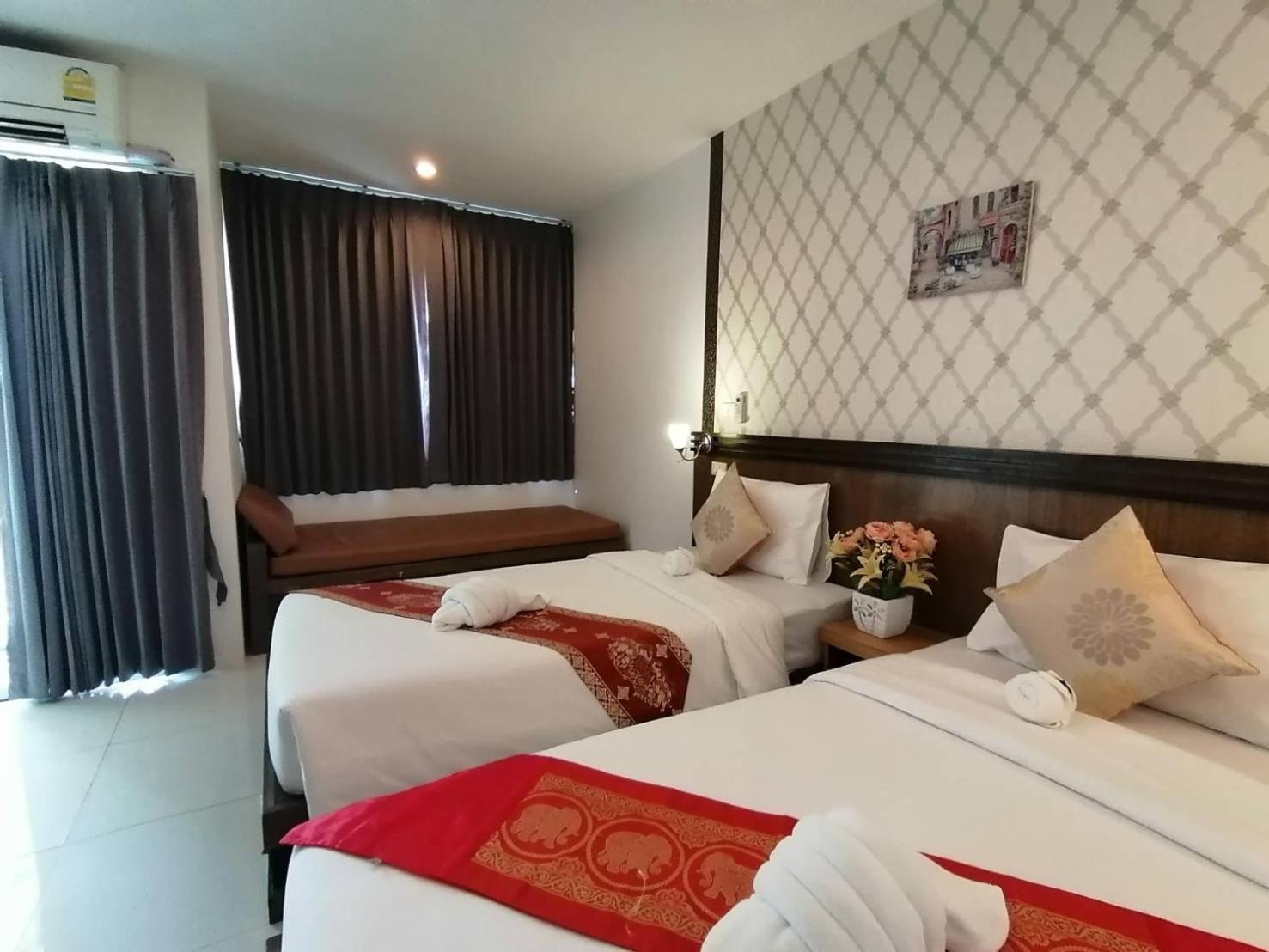 Nj Patong Hotel 外观 照片