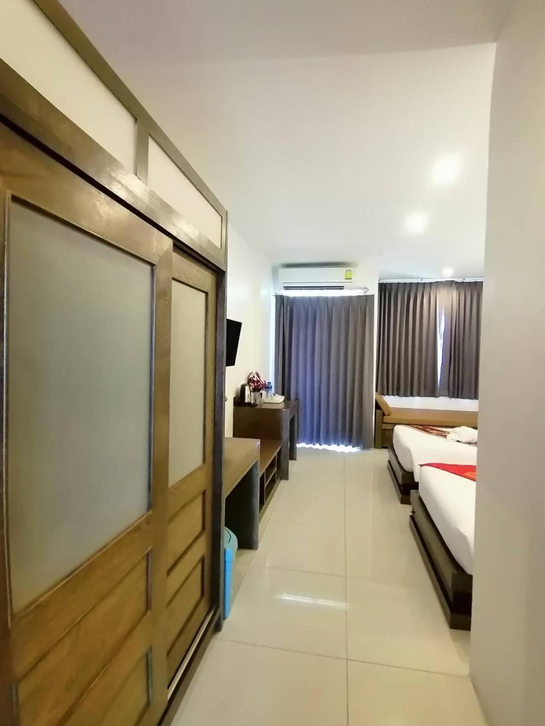 Nj Patong Hotel 外观 照片